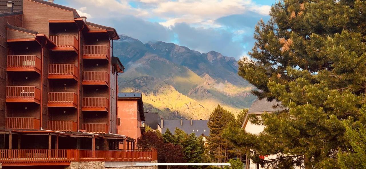 Apartamentos Formigal - Admite Mascotas - المظهر الخارجي الصورة