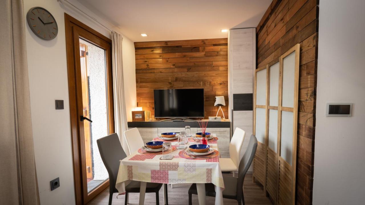 Apartamentos Formigal - Admite Mascotas - المظهر الخارجي الصورة