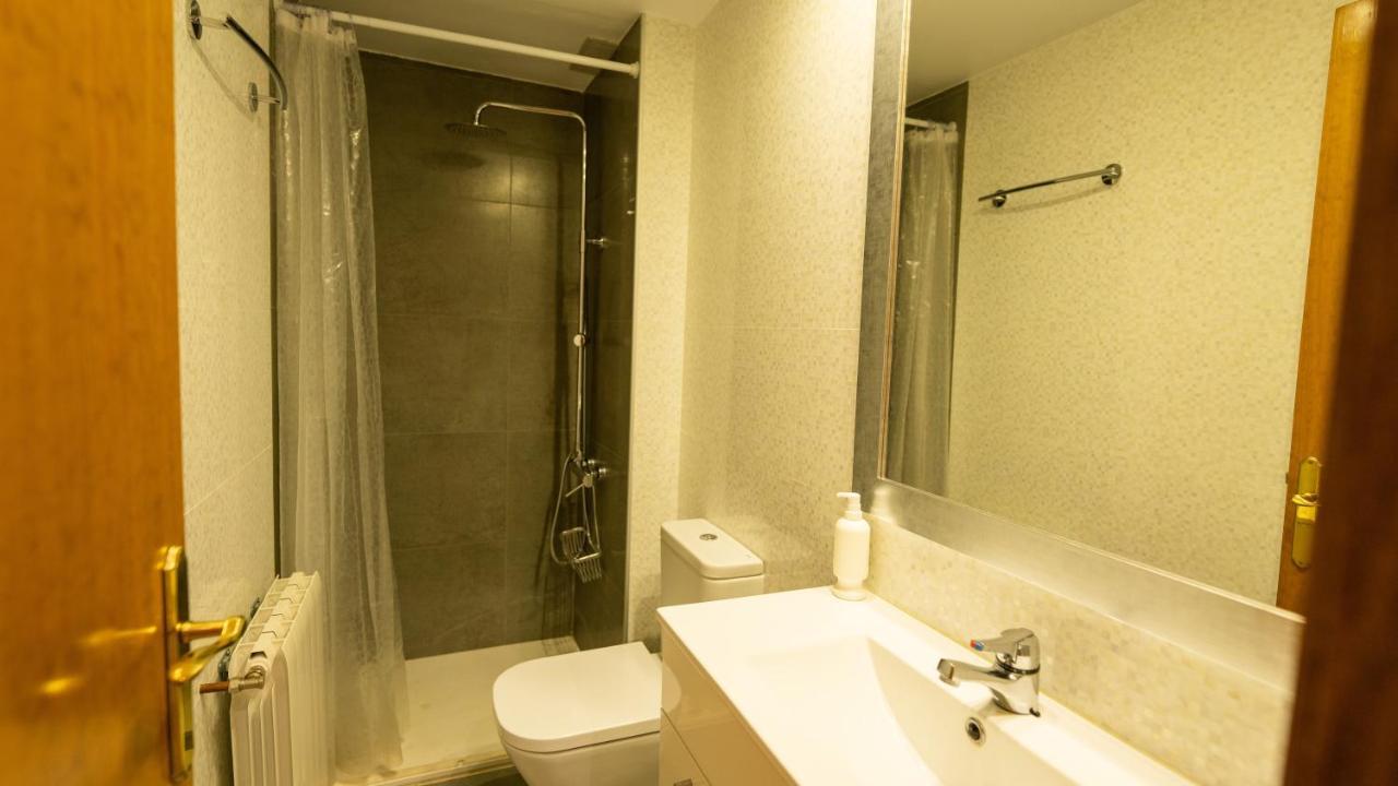 Apartamentos Formigal - Admite Mascotas - المظهر الخارجي الصورة