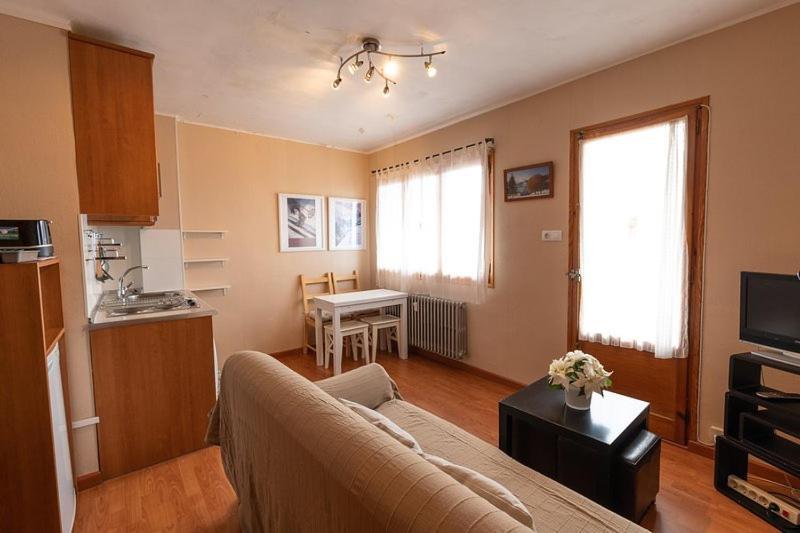 Apartamentos Formigal - Admite Mascotas - المظهر الخارجي الصورة